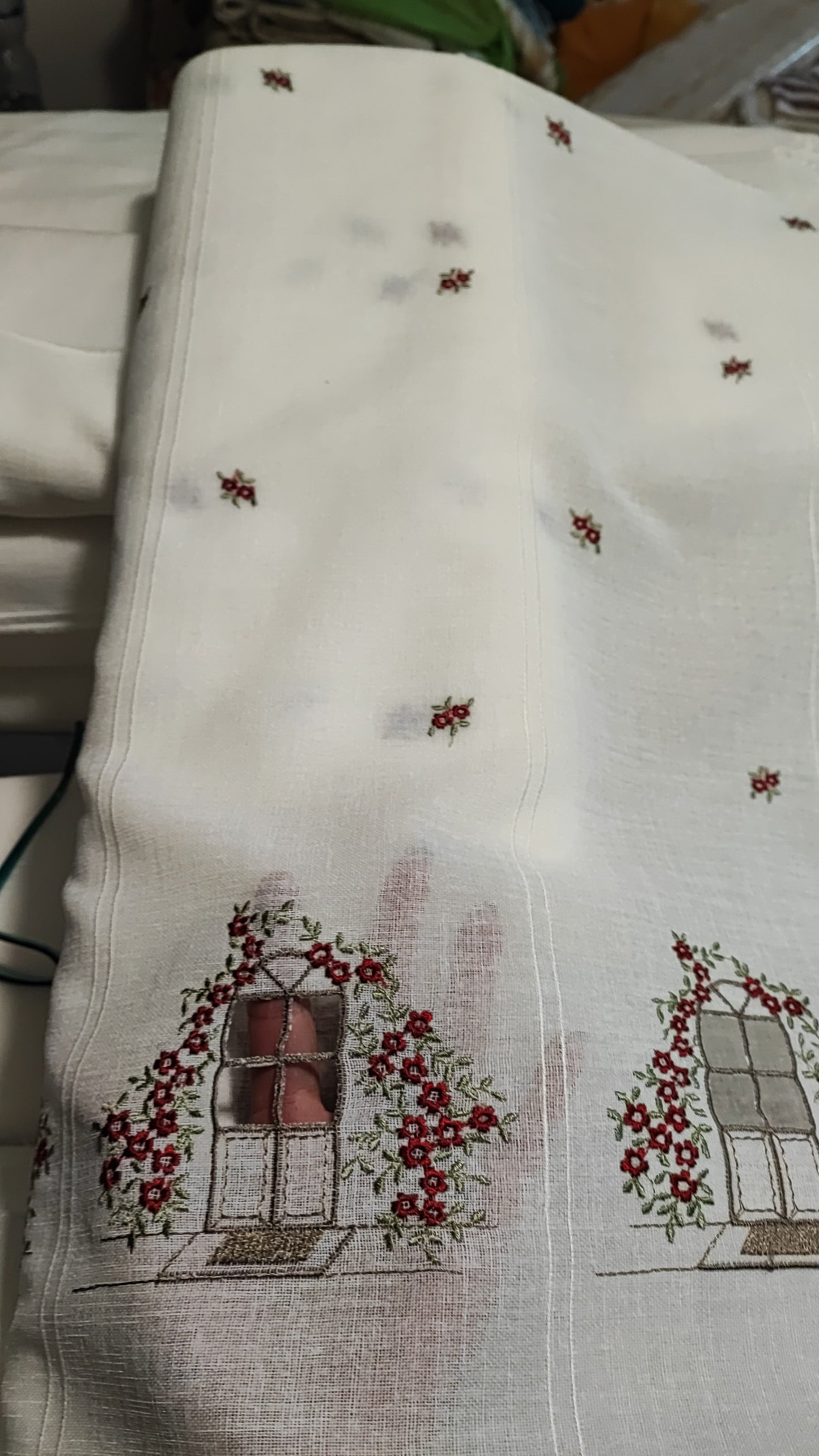 Tyrolean curtain window design 1.50 m high