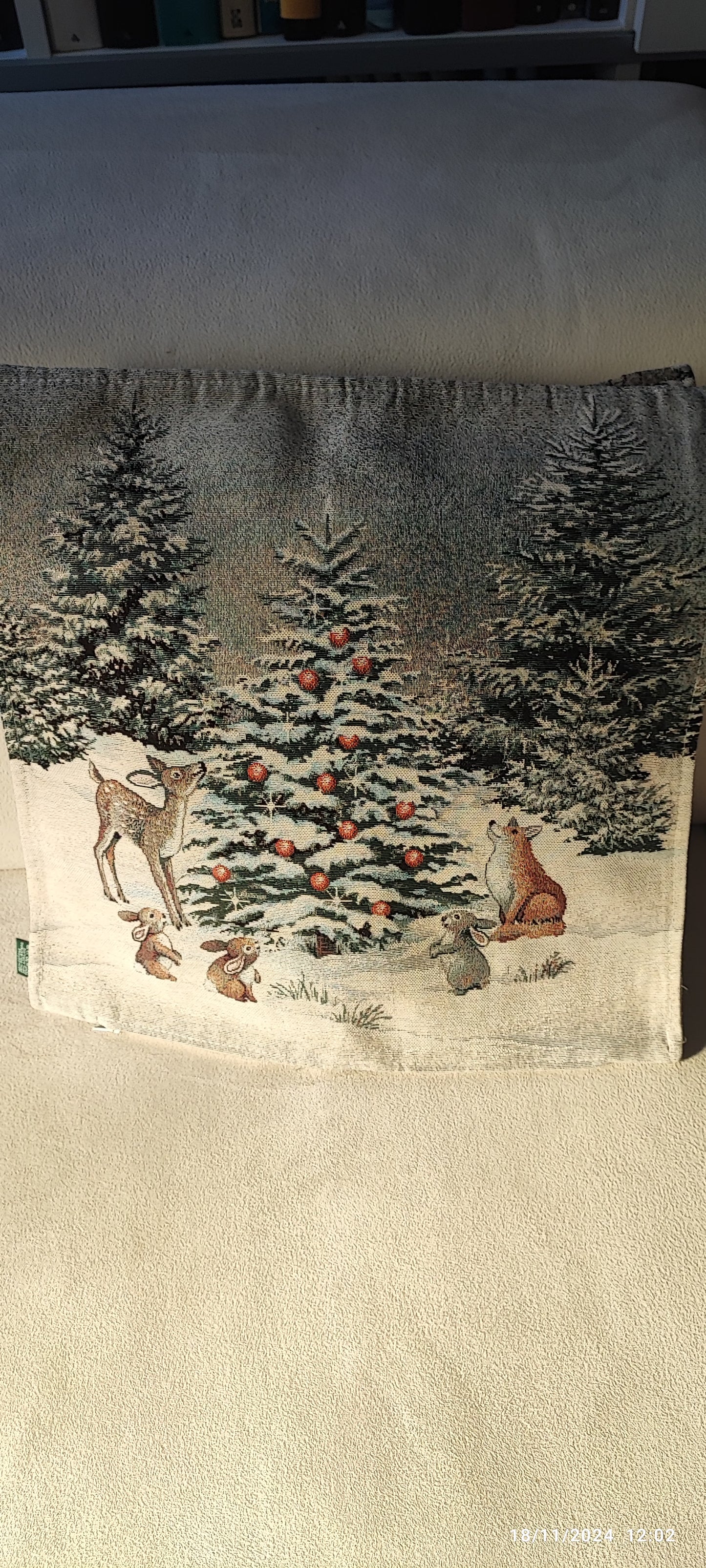 Fodera Winter in Gobelin 40x40 sfoderabile ,disegnata e prodotta in Italia