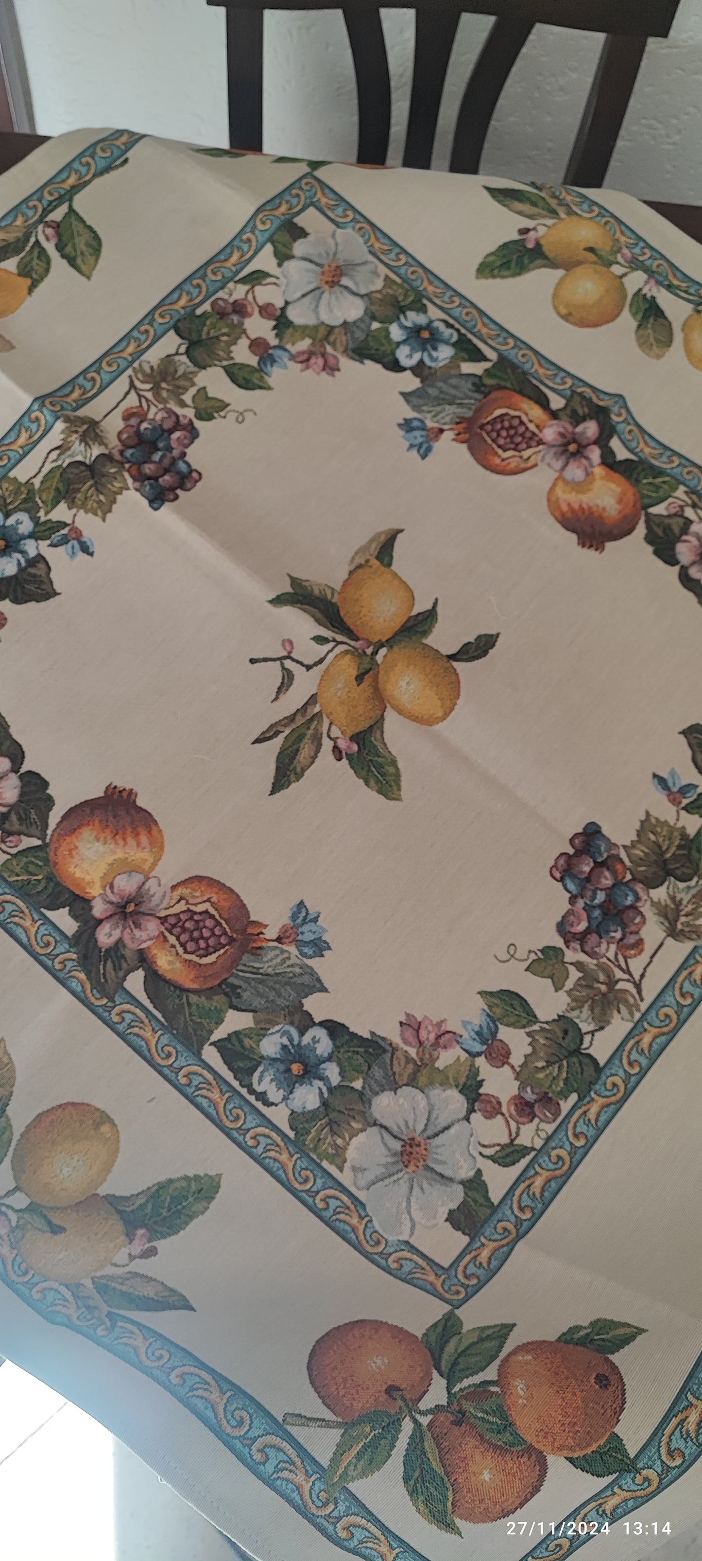 Centrotavola Melograno/Limoni in Gobelin misura 100x100 produzione italiana