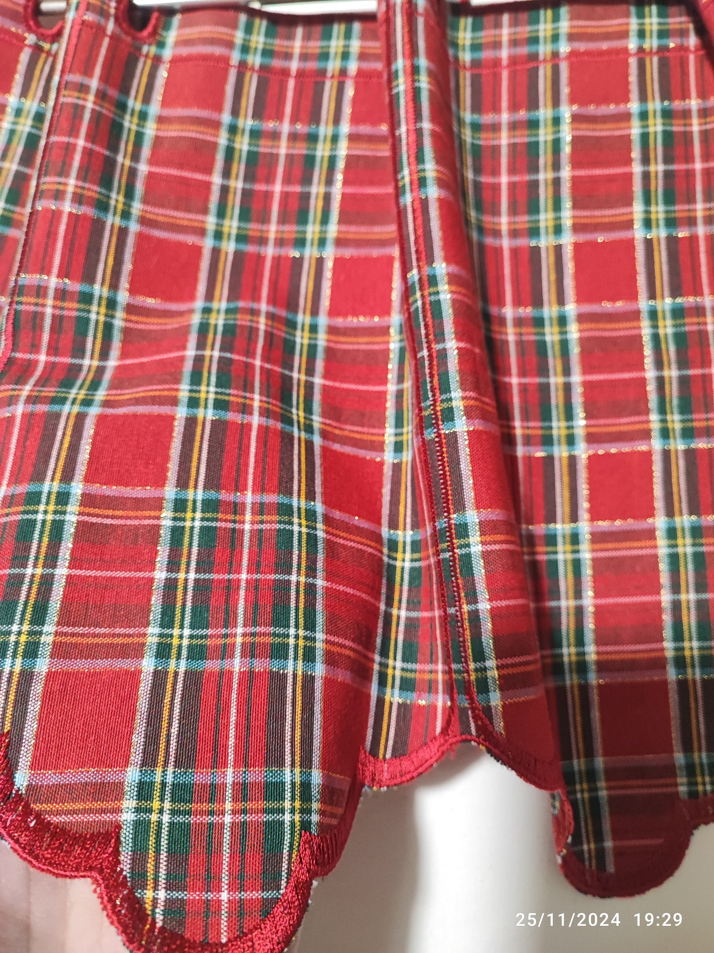Mantovana tendina arredo scozzese Alta 30 con lurex per coprire cassonetto disegnata e prodotta in Italia