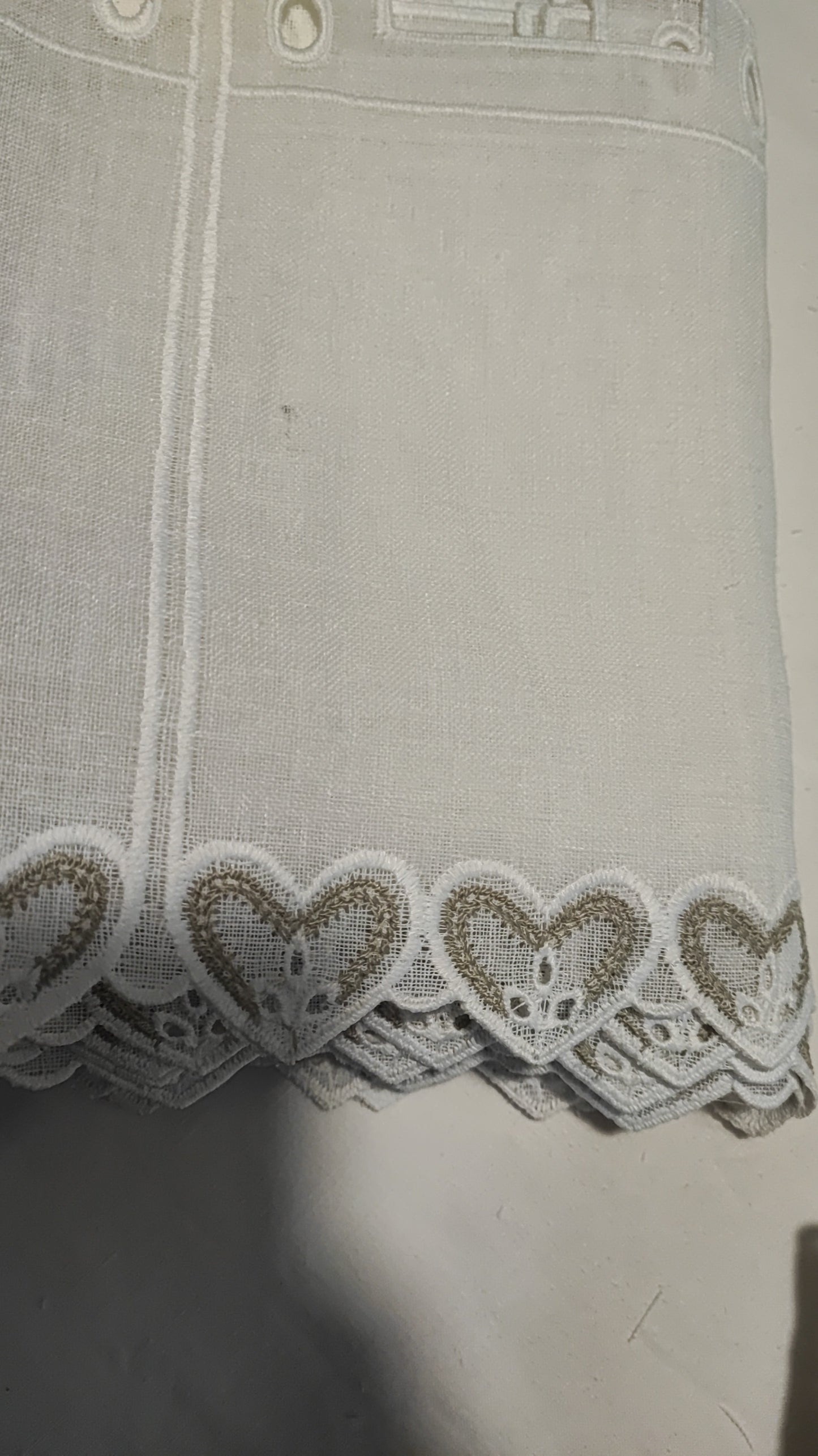 Mantovanina a cuore h 24 con cuore grande e cuori piccoli