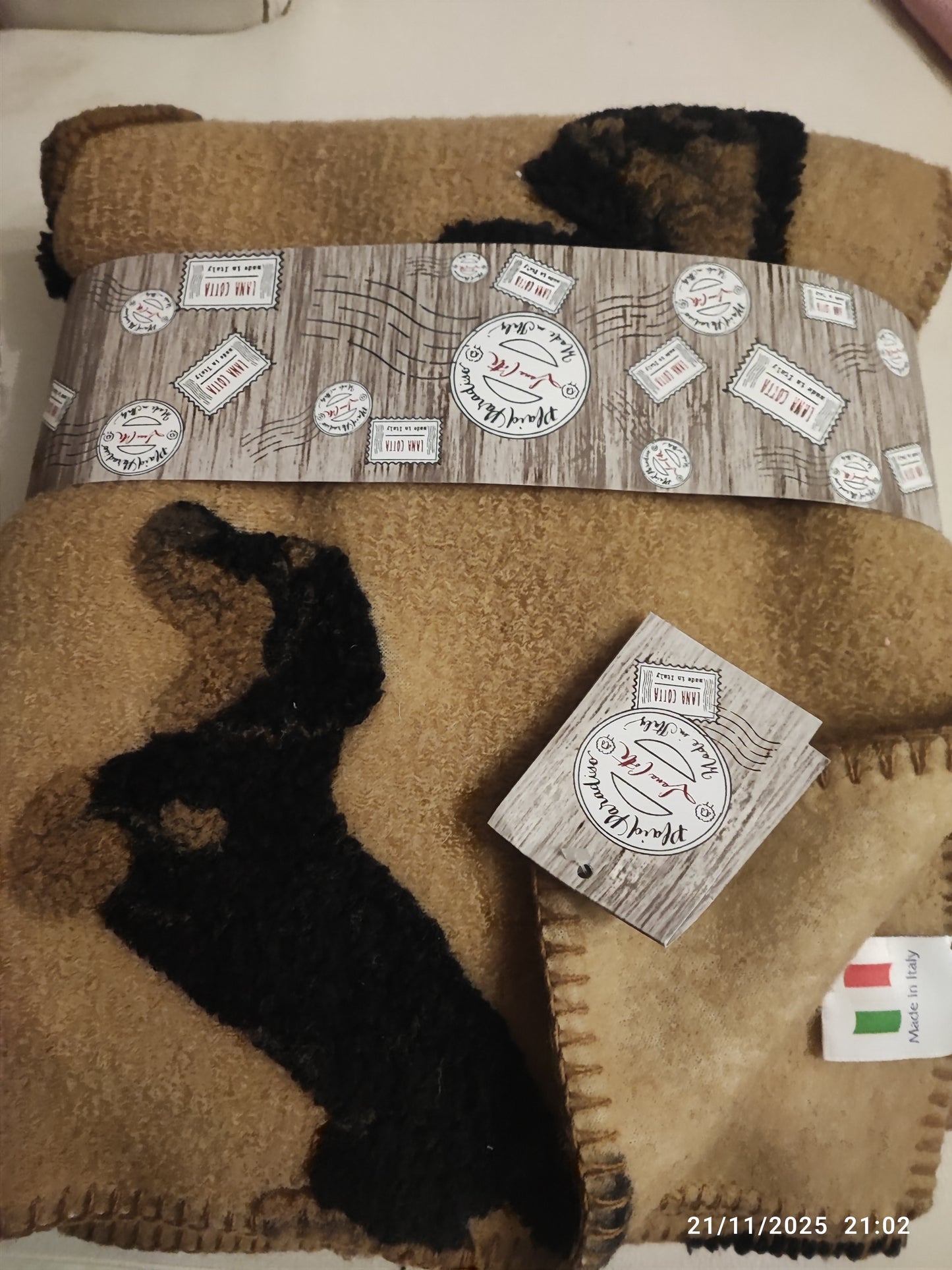 plaid lana cotta con bassotto 150x170 produzione artigianale italiana Toscana