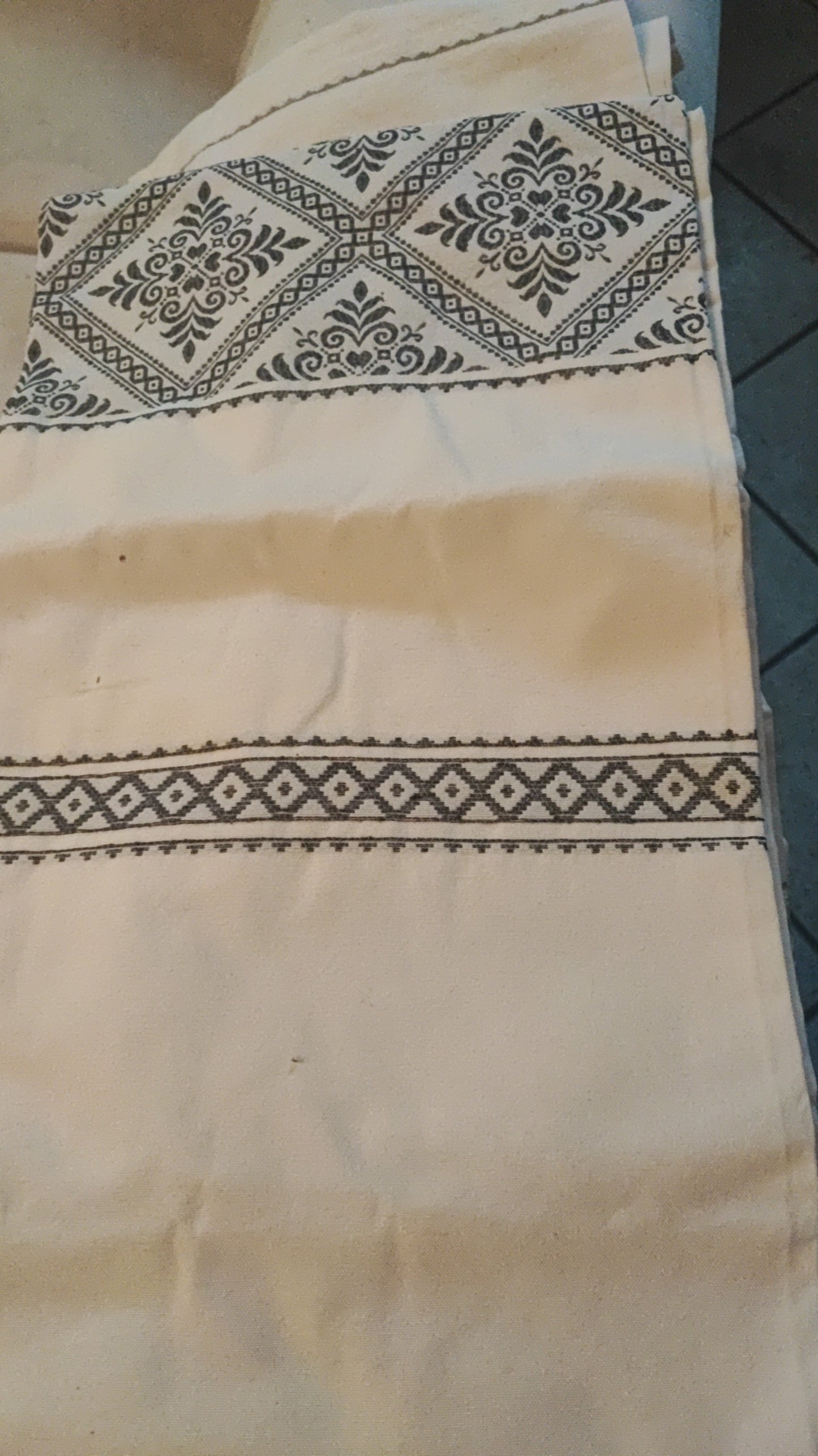 Tendine sarde e Tende originali in 100% cotone ricamate produzione artigianale Sarda made italy 75x150 e 75x220, - 150x300