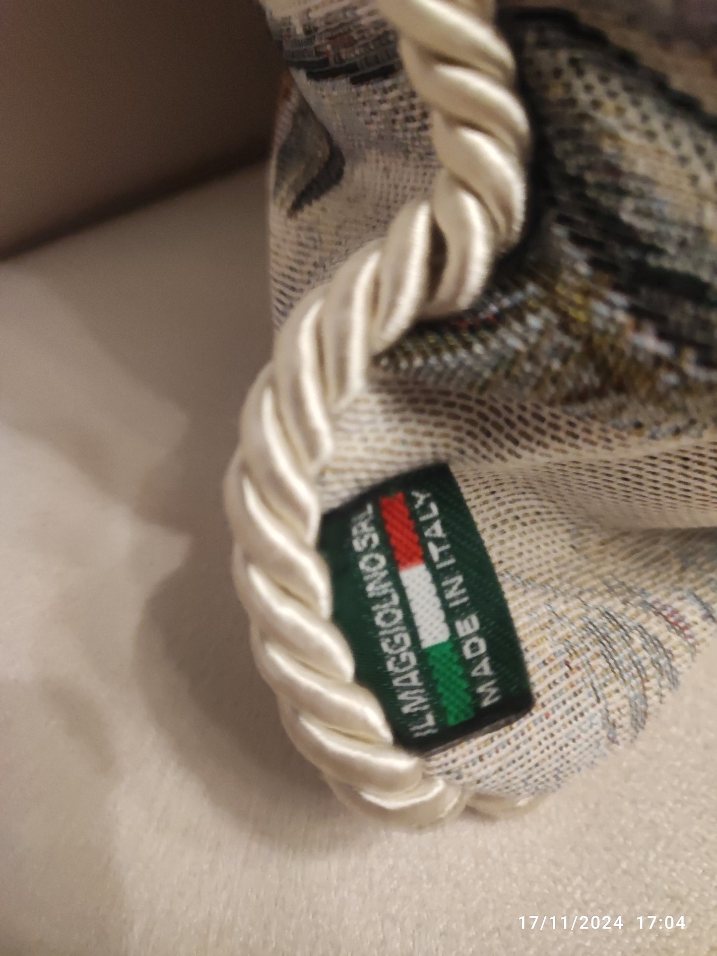 Cuscino Cerbiatti in gobelin con cordone 35x72 produzione italiana