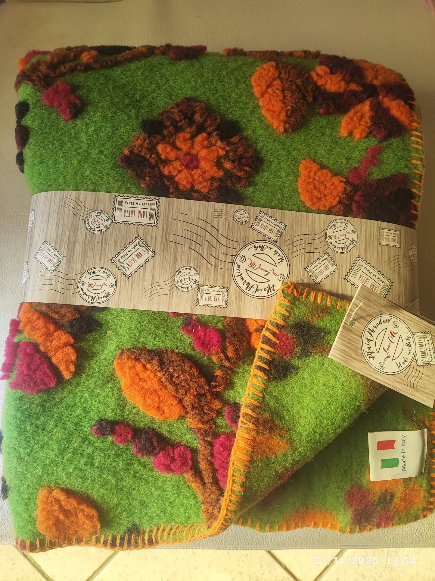 Plaid in lana cotta Fiori in rilievo  produzione artigianale Toscana 150x170