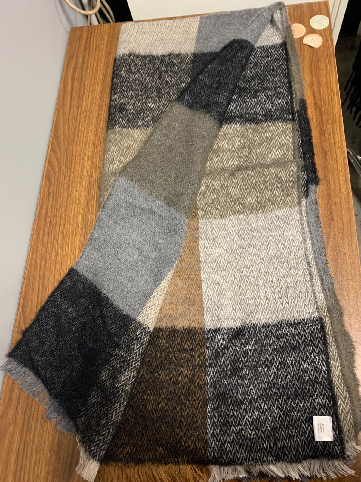 Plaid Sofia Toscano  home luxury design 180x140 Lana e Mohair