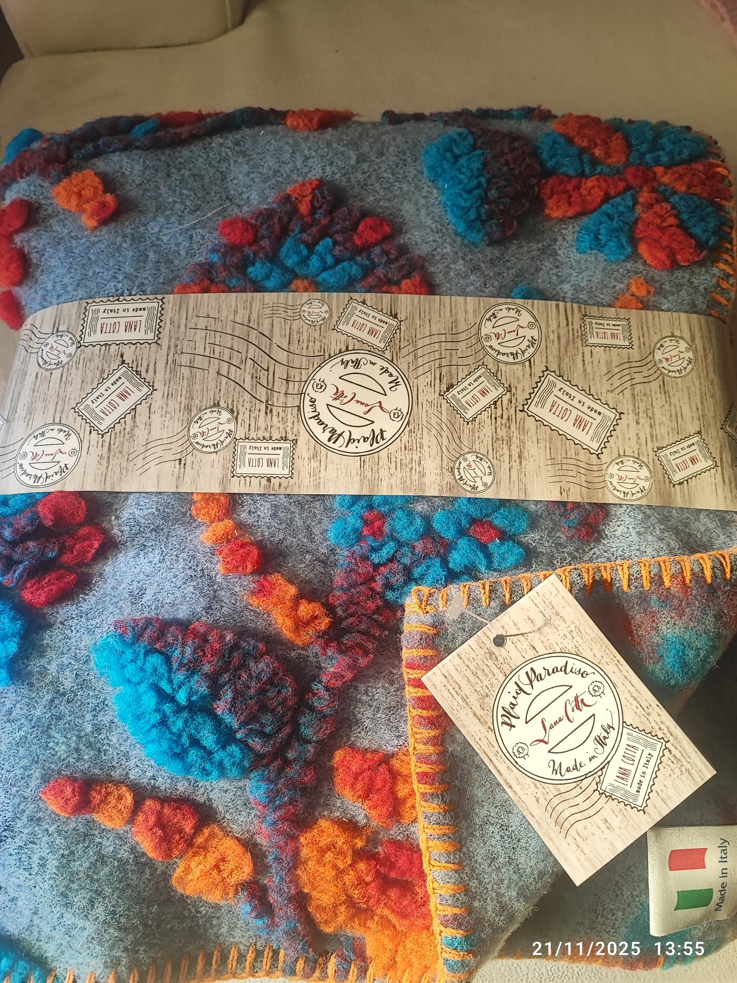 Plaid in lana cotta Fiori in rilievo  produzione artigianale Toscana 150x170