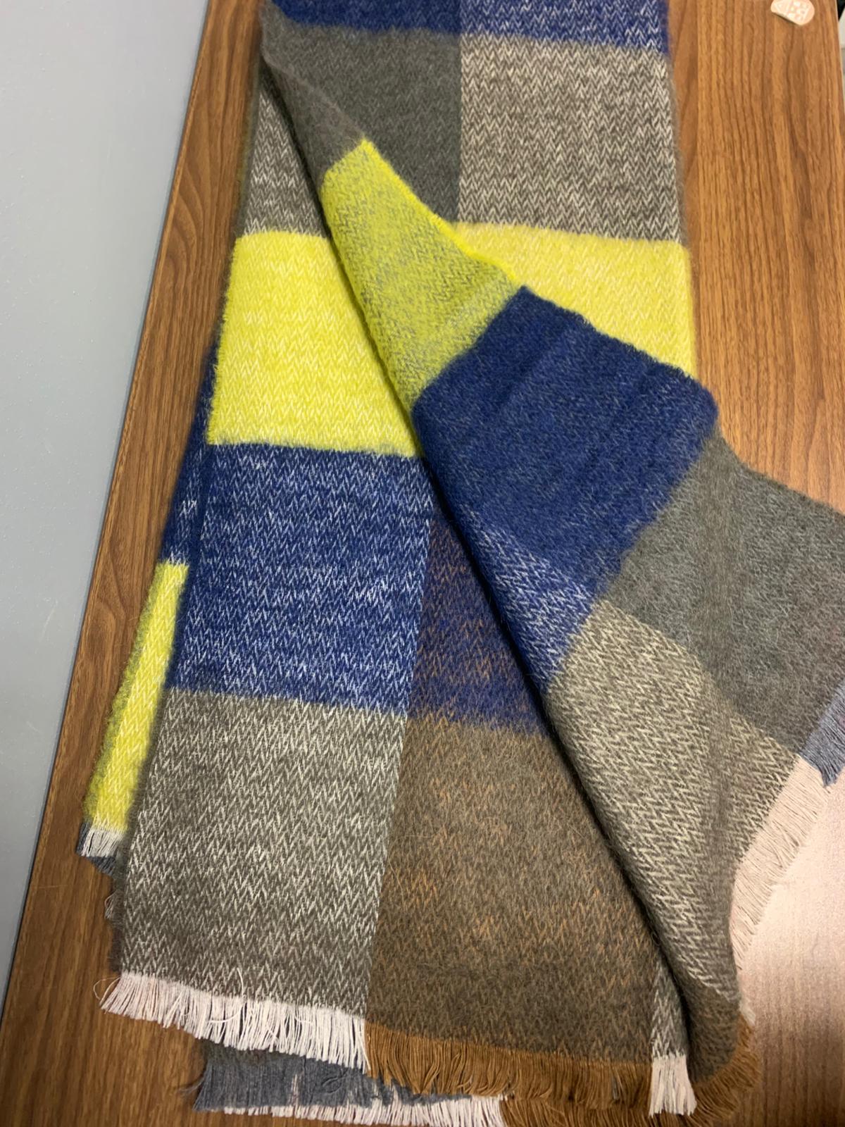 Plaid Sofia Toscano  home luxury design 180x140 Lana e Mohair