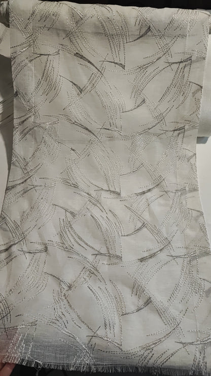 Tendina ricamata grigio in rilievo produzione italiana larga 60 cm colore grigio confezionata