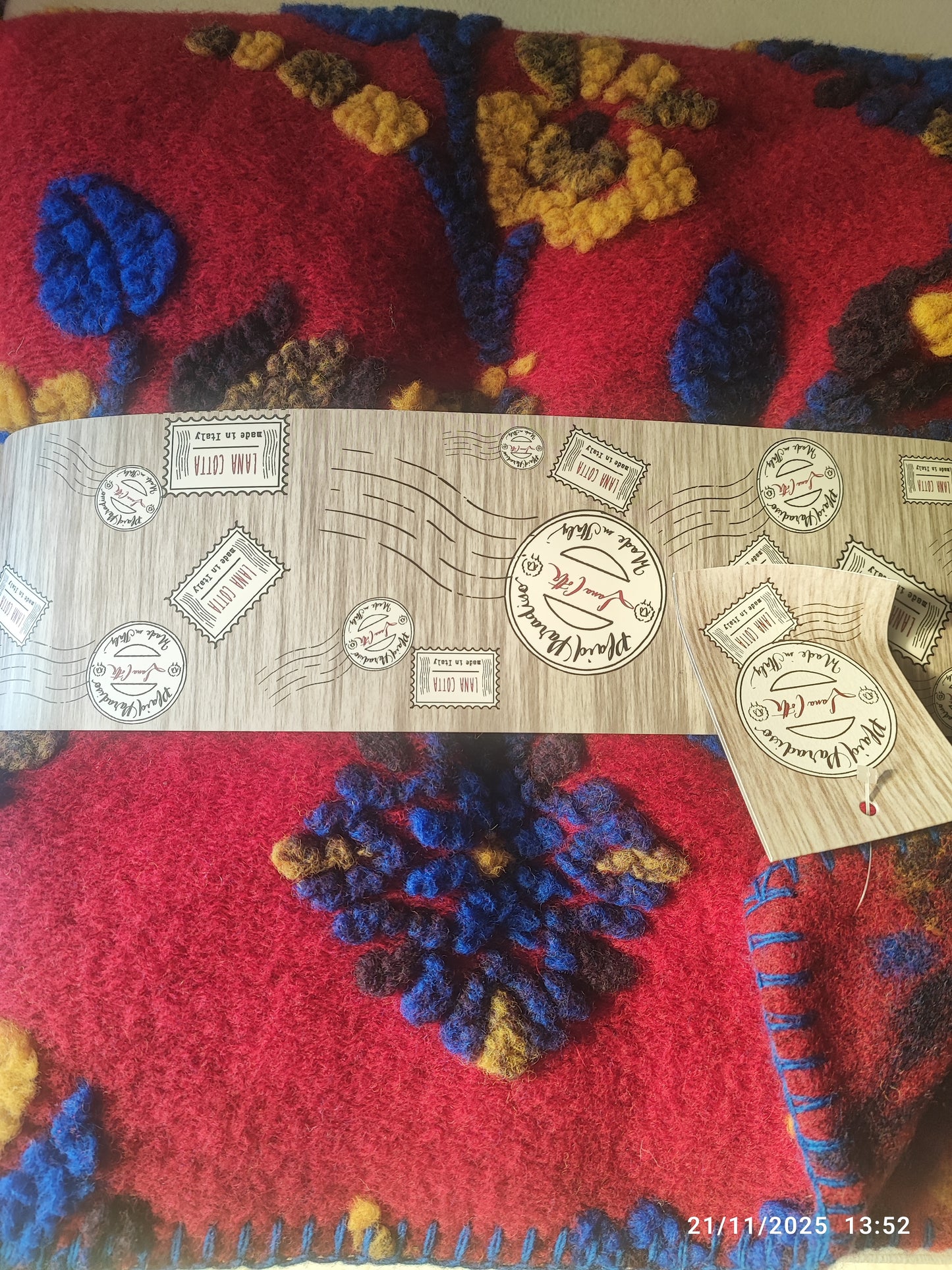 Plaid in lana cotta Fiori in rilievo  produzione artigianale Toscana 150x170