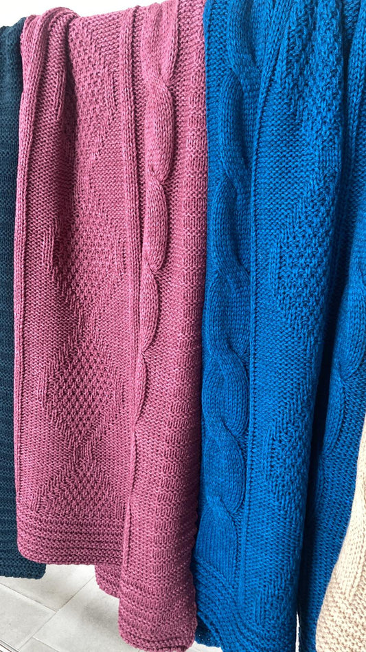 Runner letto per hotel 50% di lana, produzione artigianale Toscana F.lli Ciaramelli 140x180