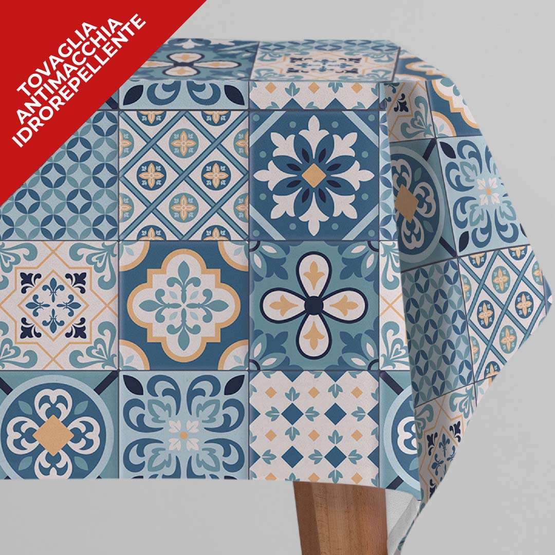 Tovaglia idrorepellente disegno Maiolica