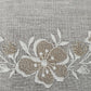 Cortina de cristal Grecale de corte horizontal bordada en beige